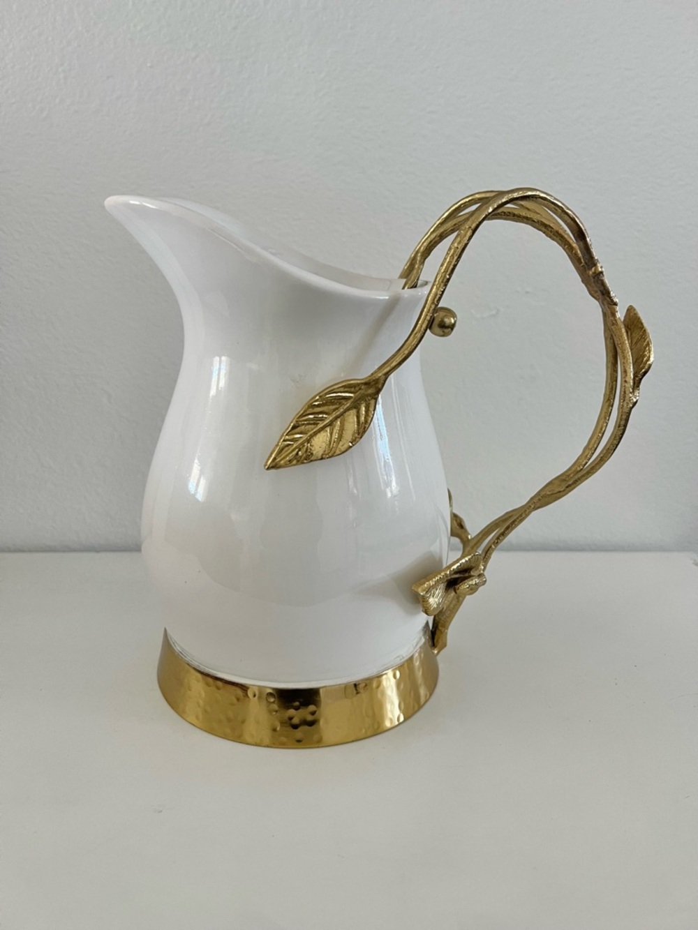 Inspire me home decor. White Ceramic Pitcher with Gold Leaf Handle